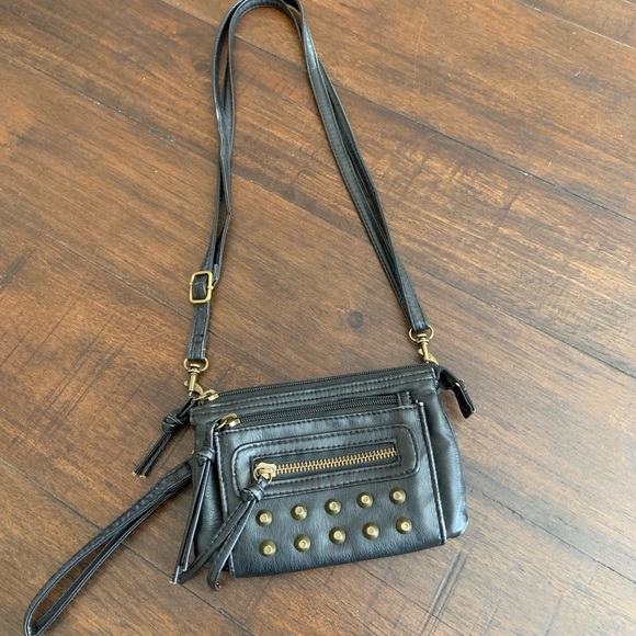 Nine West Handbags - Nine West wristlet crossbody combo studded purse